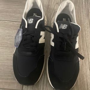 New Balance X-70 women’s sneakers